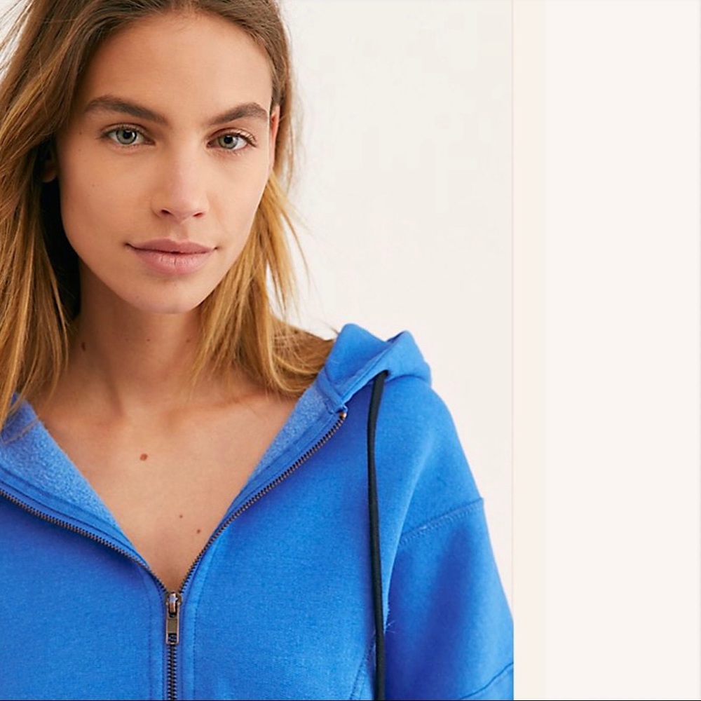 Free People High Road Pullover Sweatshirt Blue NWT - Picture 2 of 3
